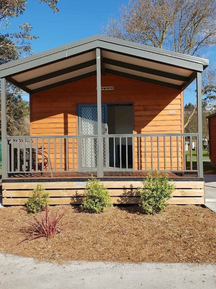 Cabana Riverglen Holiday Park