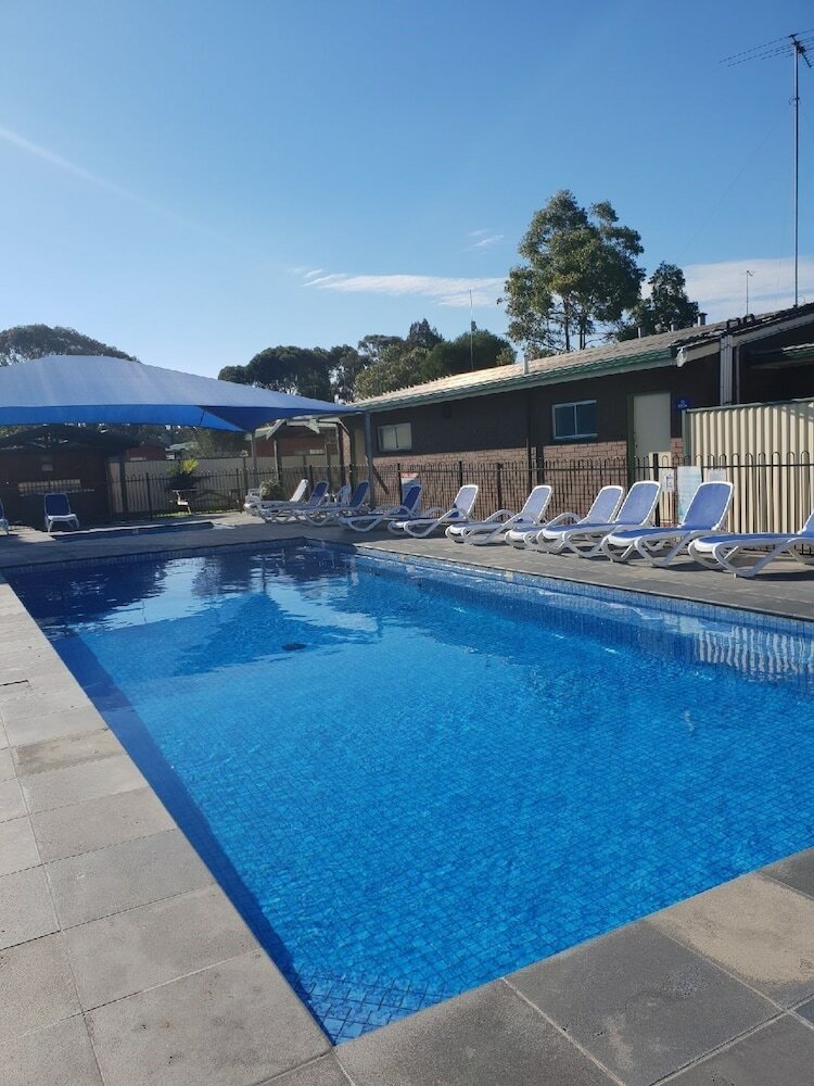 Cabana Riverglen Holiday Park