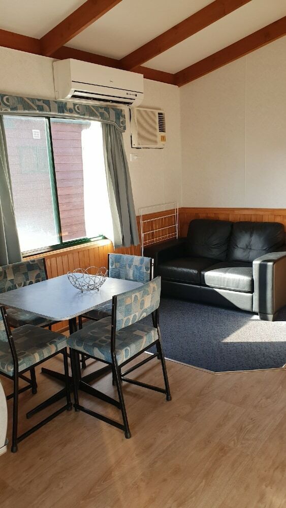 Cabana Riverglen Holiday Park