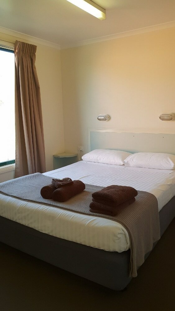Cabana Riverglen Holiday Park