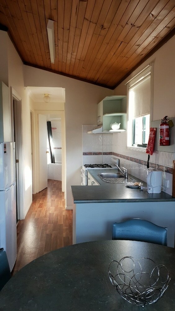 Cabana Riverglen Holiday Park