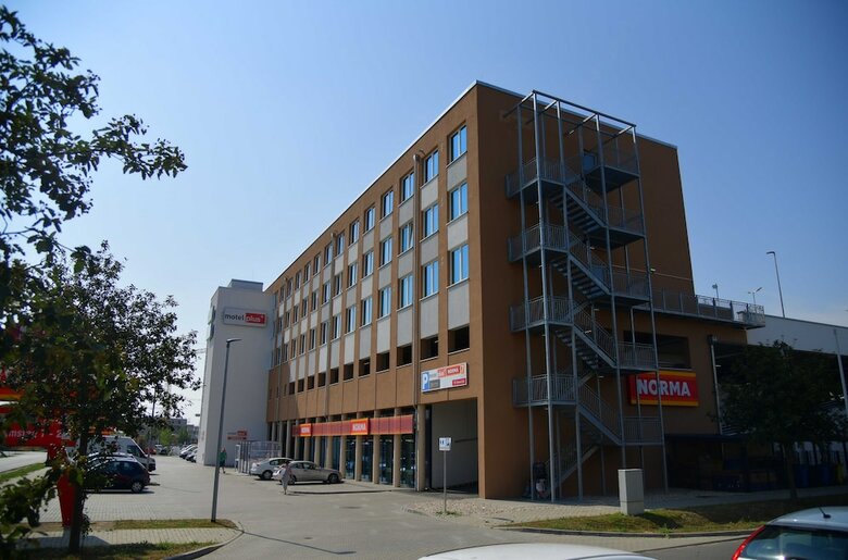 Apartamentos Motel Plus Sch�nefeld