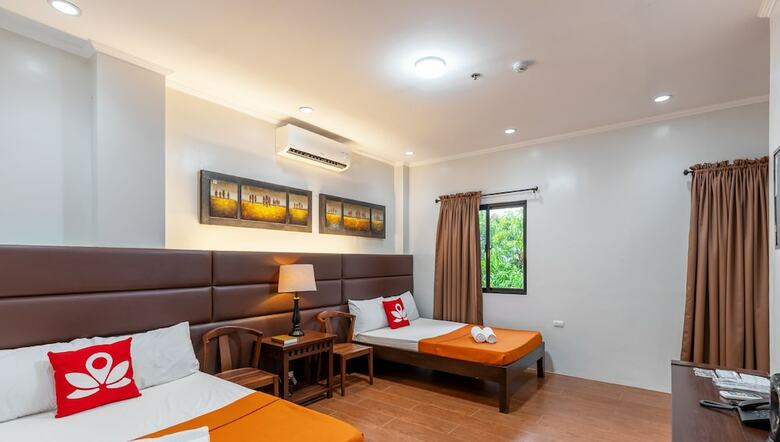 Hotel Zen Rooms Vigan Tourist Inn