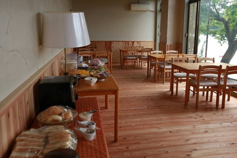 Hotel Nojiri Lake Resort