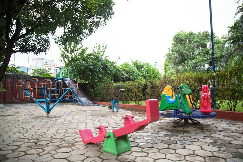 Hotel Siddhartha Cottage Butwal