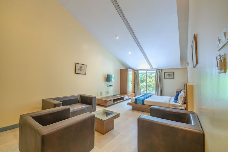 Hotel Mint Koregaon Park