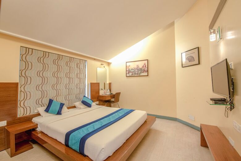 Hotel Mint Koregaon Park
