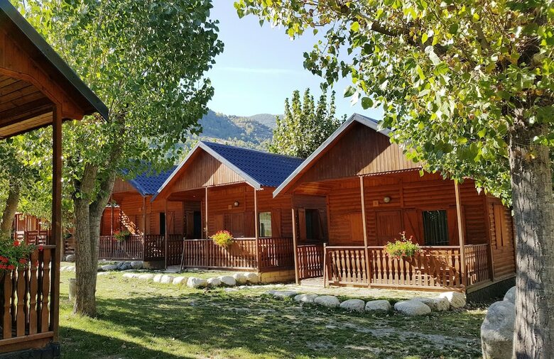 Aig�estortes Camping Resort
