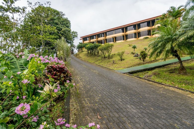 Hotel Arenal Palace