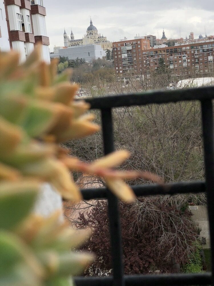 Apartamentos El Mirador de Madrid R�o