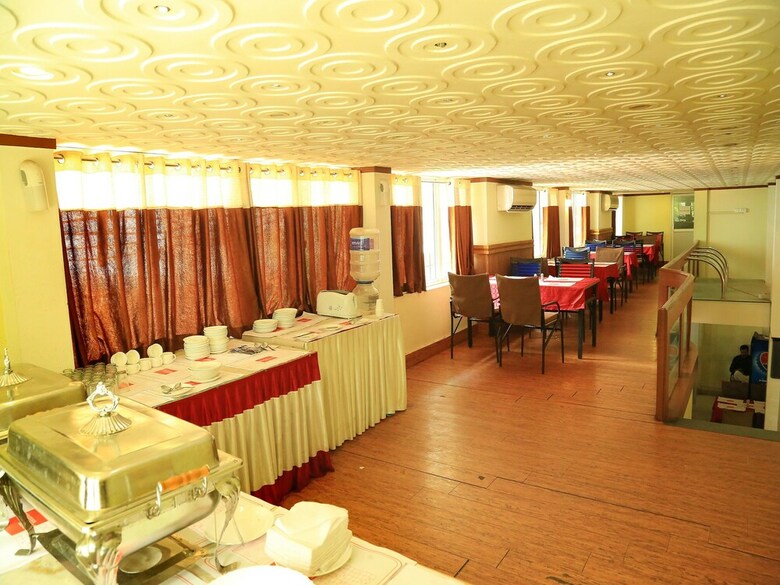 Oyo 1684 Hotel Malabar Inn