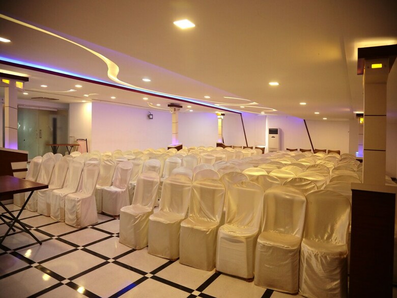 Oyo 1684 Hotel Malabar Inn
