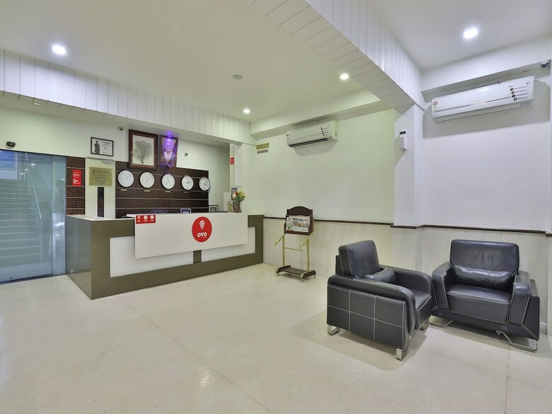Oyo 1341 Hotel Royal Inn