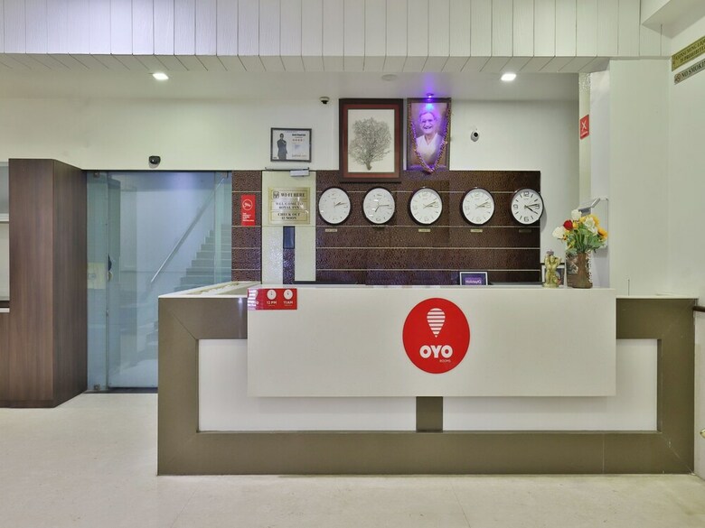 Oyo 1341 Hotel Royal Inn