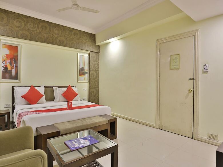 Oyo 1341 Hotel Royal Inn