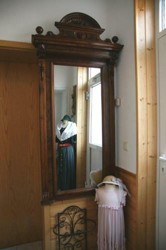 Hostal Apartmenthaus & Pension Antik