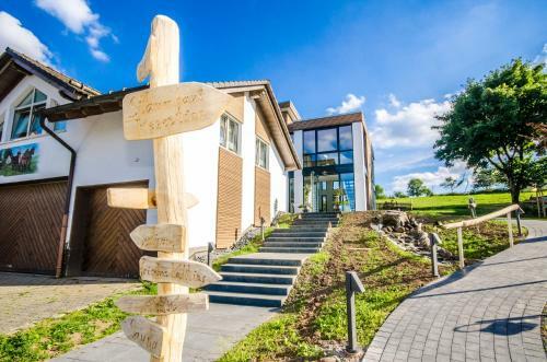 Hostal Steinbergs Wildewiese Naturhotel