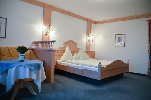 Apartamento Hotel Restaurant Ferienwohnungen Alpenhof