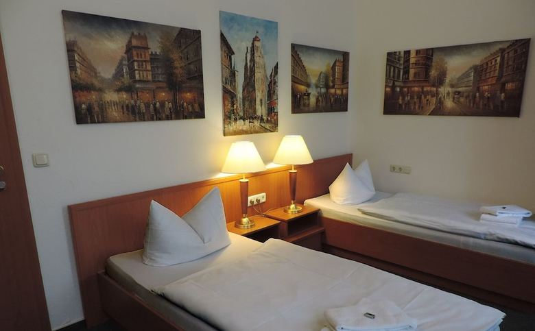 Hotel Carl Von Clausewitz