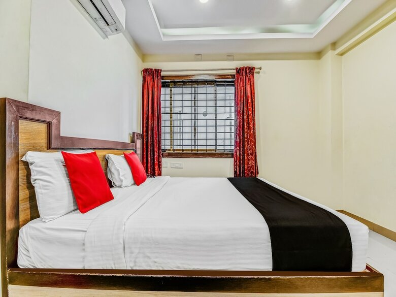 Oyo 1435 Hotel Millennium Plaza