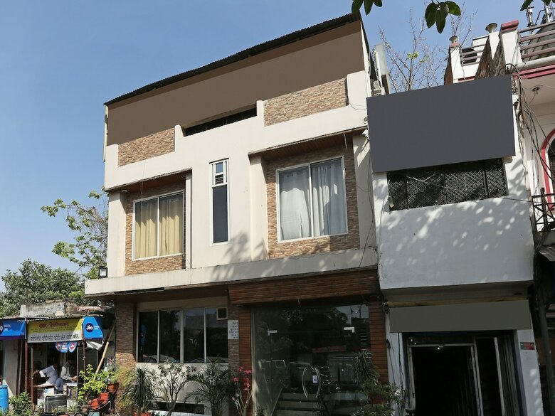 Oyo 1807 Hotel Platinum Inn