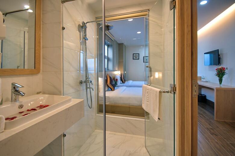 Monica Hotel Nha Trang
