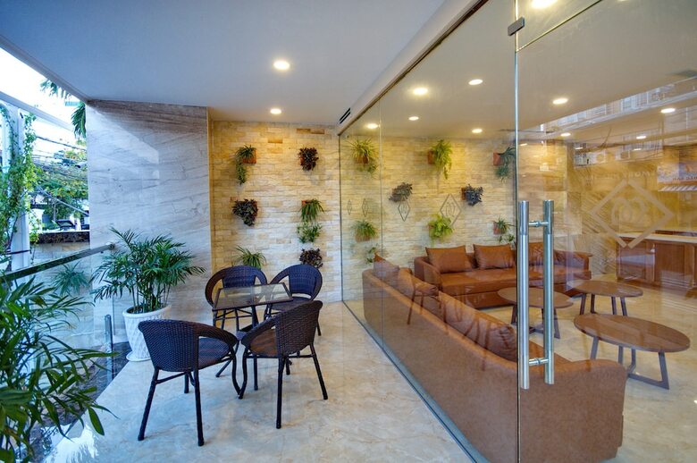 Monica Hotel Nha Trang