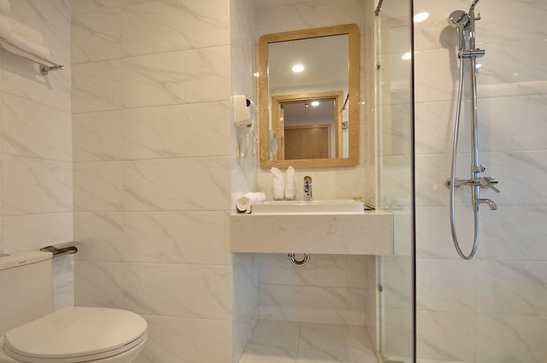 Monica Hotel Nha Trang