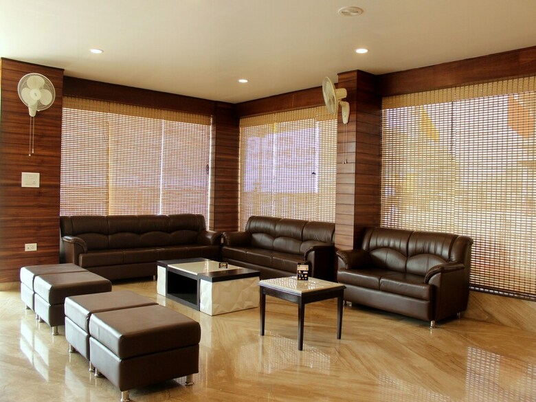 Hotel Oyo 3083 Le Grand