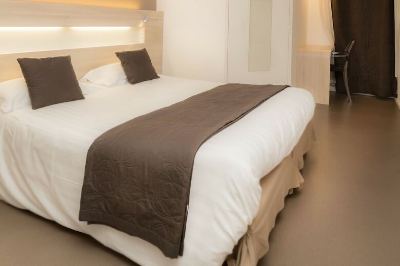 Hotel H�tel Restaurant L'eskemm