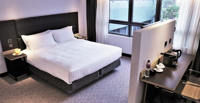 Camlux Hotel