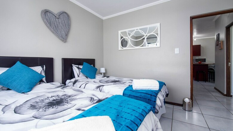 Jackal Creek Self-catering Apartments