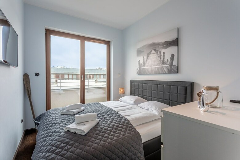 Ambria Apartments