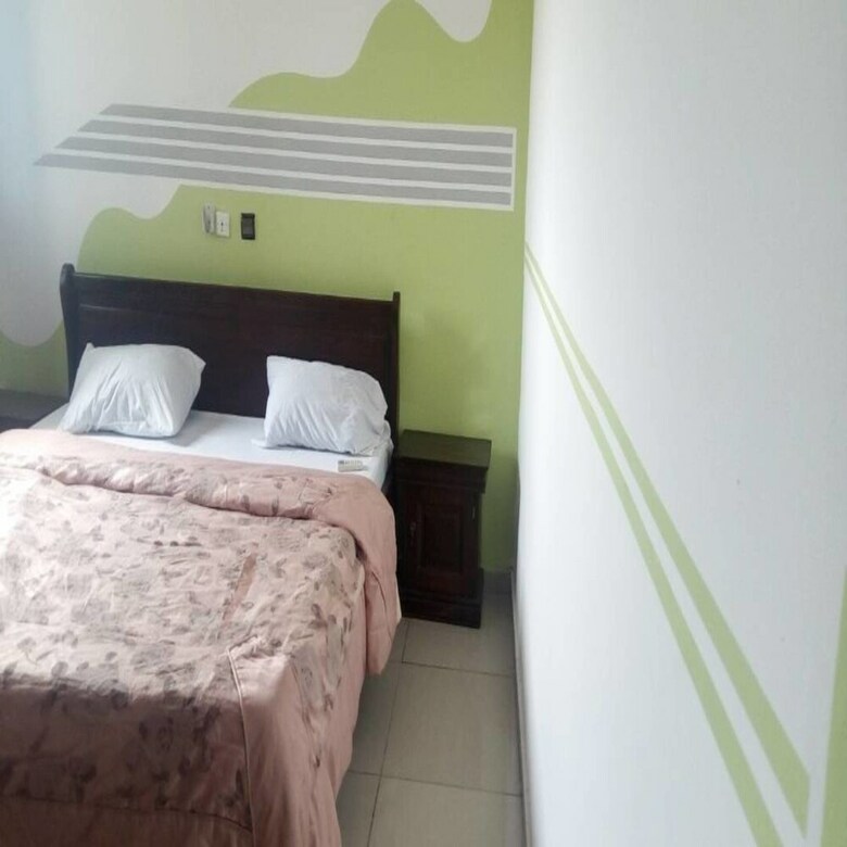 Hotel Complexe H�telier Paris Village