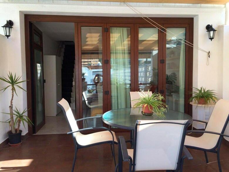 Apartamentos Toctoc  Carihuela Playa Duplex