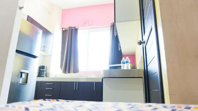 Apartamentos Hotel Suites La Roca