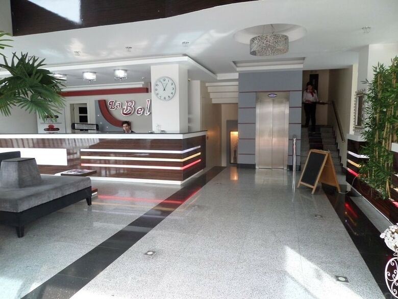 Hotel La Bella Soma