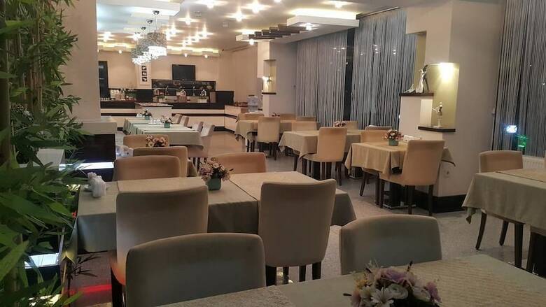 Hotel La Bella Soma