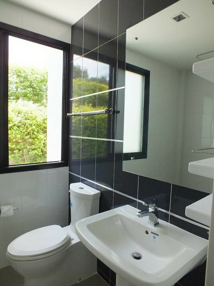 Shalom Casa Seaside Rayong