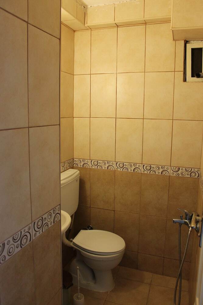 Dm Hotel