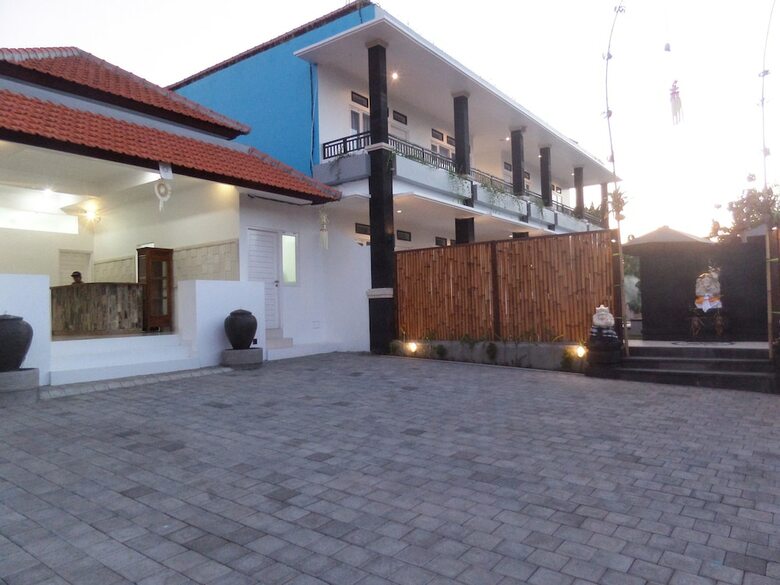 Bed & Breakfast Kubu Jimbar