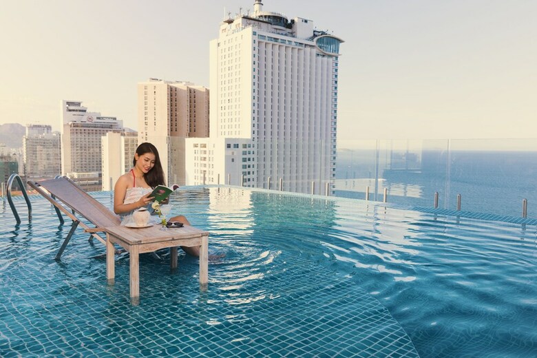 V Hotel Nha Trang