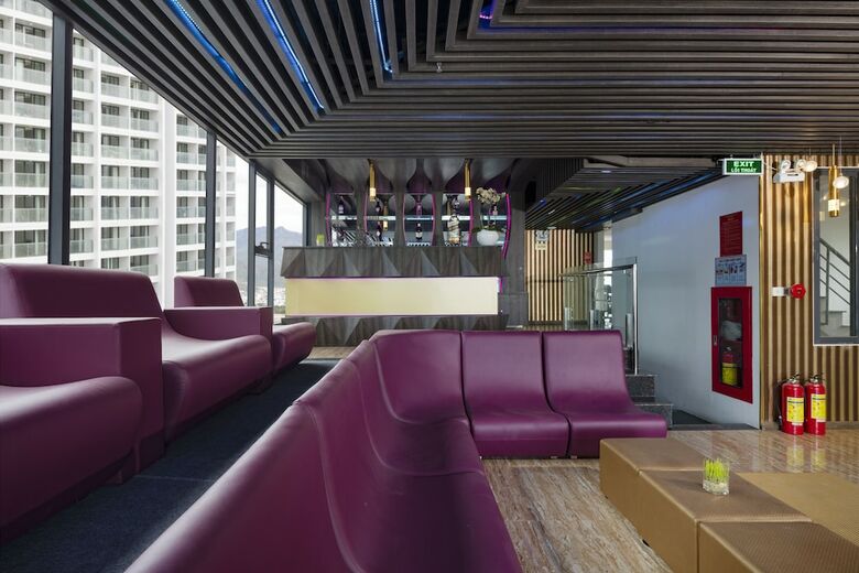 V Hotel Nha Trang