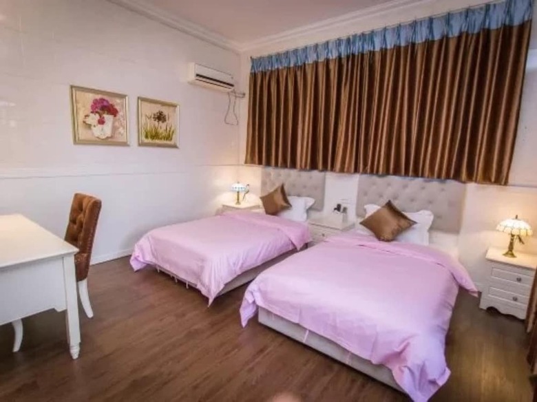 Hotel Chaozhou Two Wood Hostel