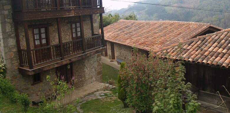 Hotel Rural Palacio De Libardon