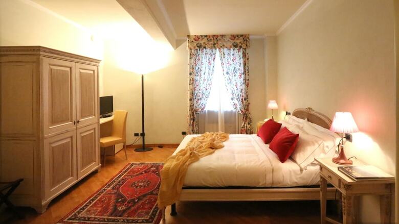 Hotel Albergo Castiglione Langhe