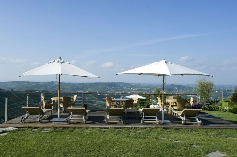 Hotel Albergo Castiglione Langhe