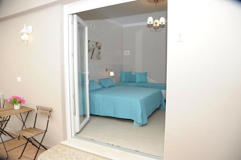 Bed & Breakfast Mediterranea Sea House