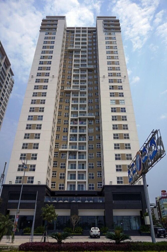 Apartamentos Hometel Newlife Ha Long