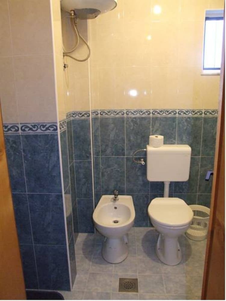 B&B Lovac Azurina